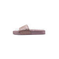 Light-weight and comfortable slippers for ladies